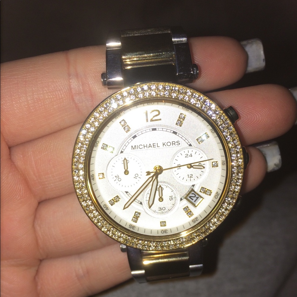 PRICE DROP ‼️MK WATCH AUTHENTIC